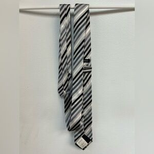 Matinique ’Dean 6’ silk tie